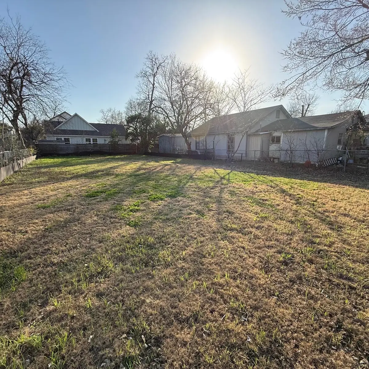 2707 Zaragosa St, Austin, TX 78702 - #1