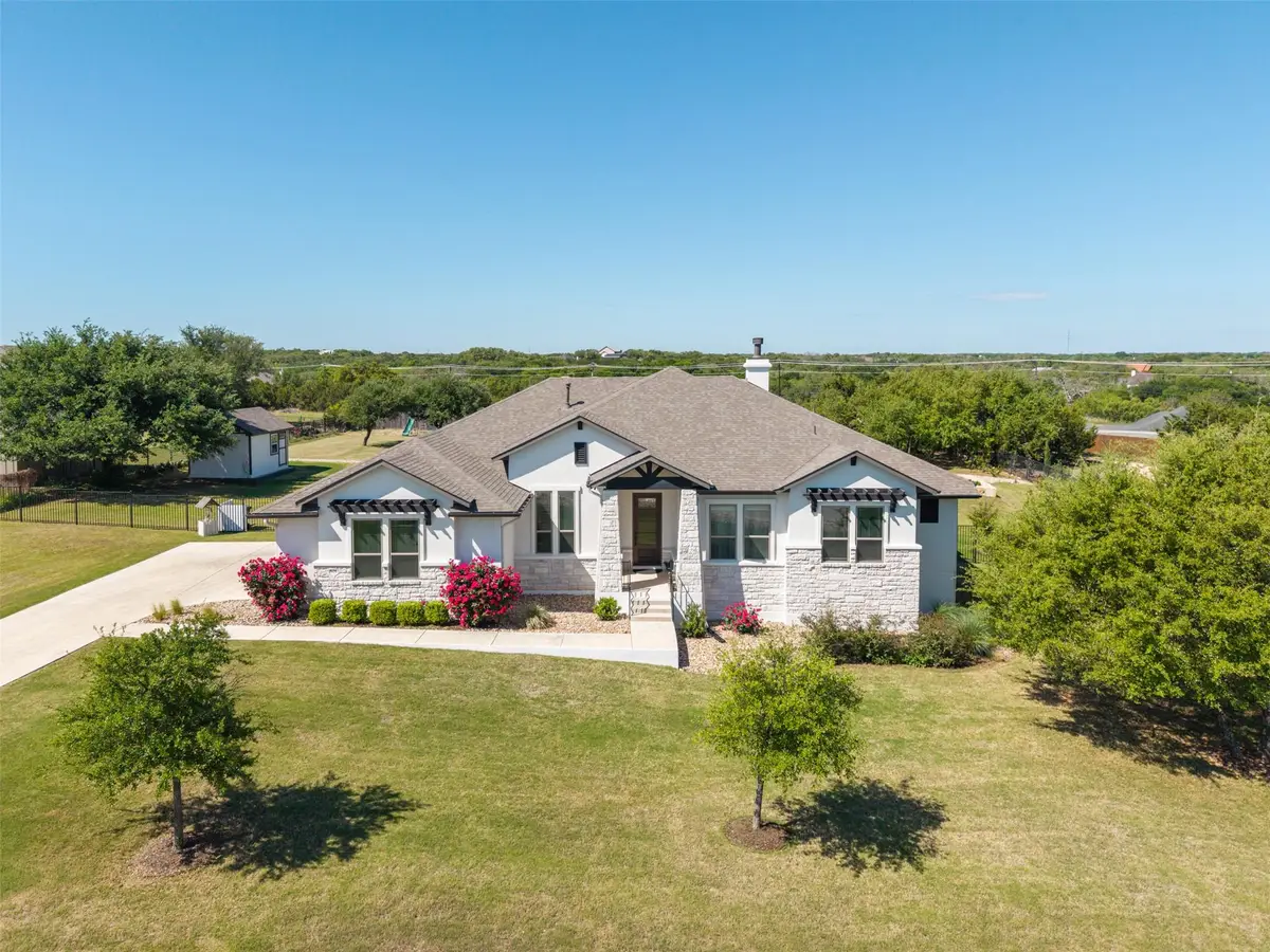 505 Lodge Ct, Liberty Hill, TX 78642 - #1