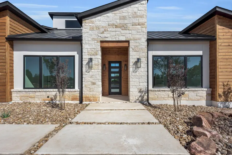 101 Silver Way, Horseshoe Bay, TX 78657 - #2