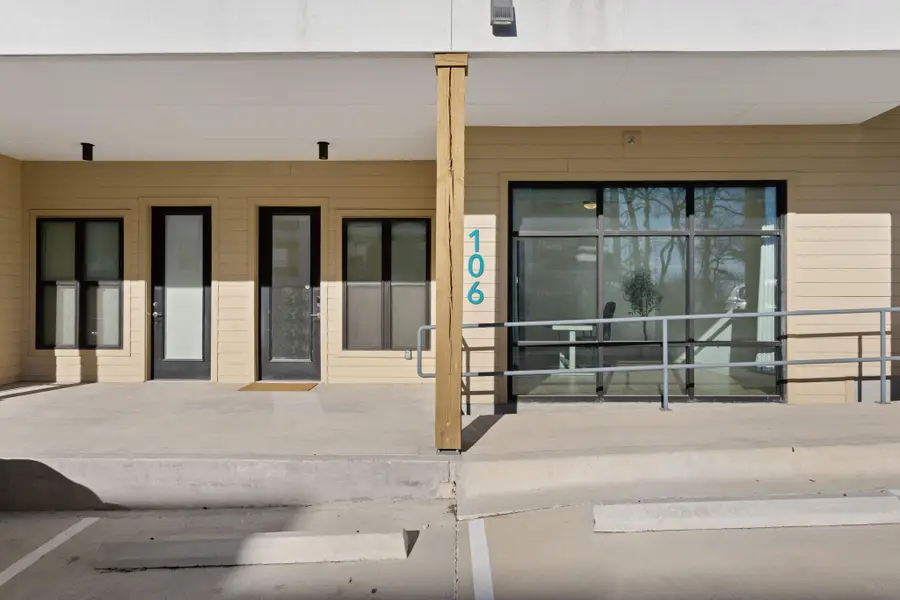 4901 Springdale Rd #106, Austin, TX 78723 - Image #2