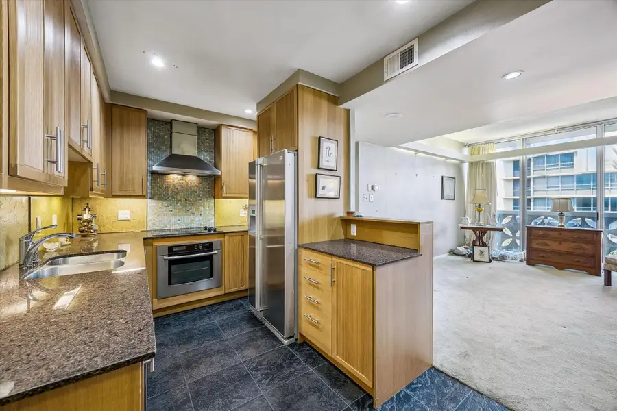 1801 Lavaca St #4K, Austin, TX 78701 - #3