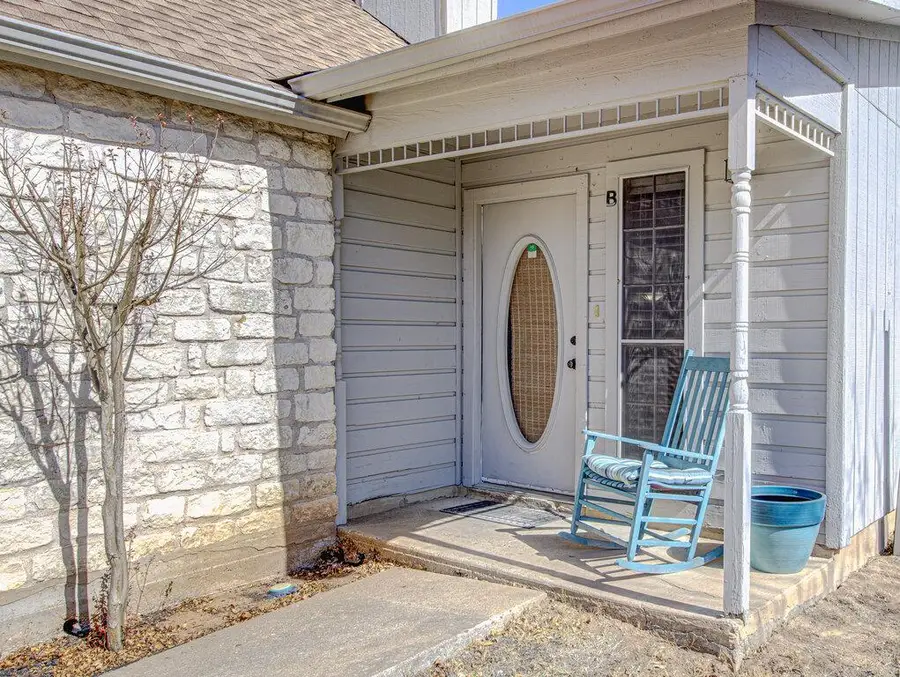 417 Fantail Loop, Unit B Fantail Loop Loop #B, Lakeway, TX 78734 - #3