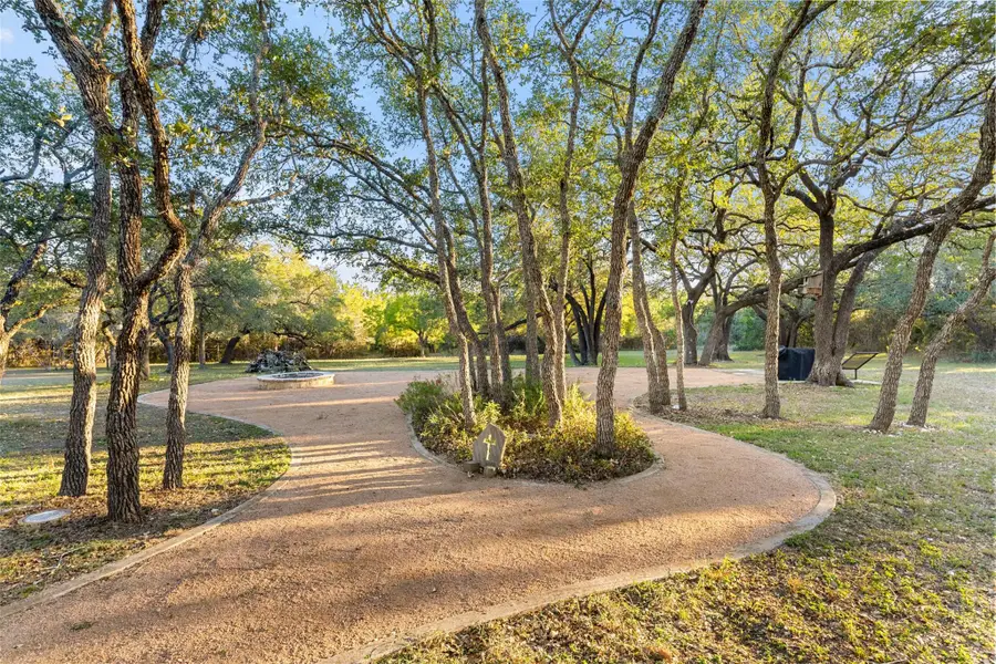 301 Crystal Meadows Dr, Kyle, TX 78640 - Image #3