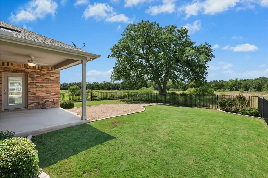 300 Hanging Star Ln, Georgetown, TX 78633 - #2