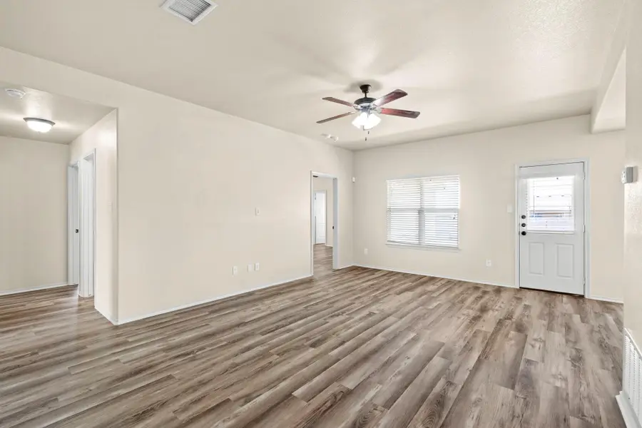 2602 Coal Oil Dr, Killeen, TX 76549 - #3