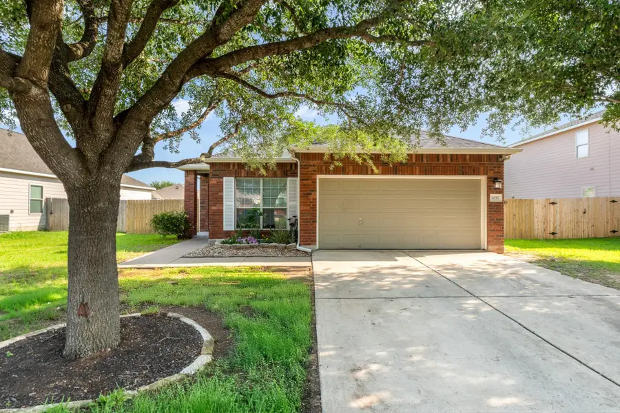 1015 Hondo Ln, Hutto, TX 78634 - #2