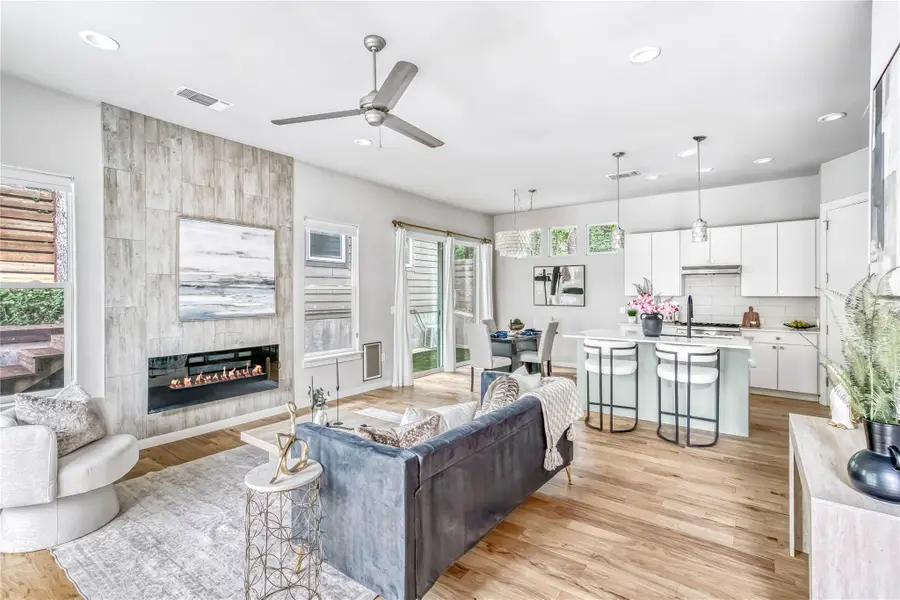 3913 Valley View Rd #A, Austin, TX 78704 - #2