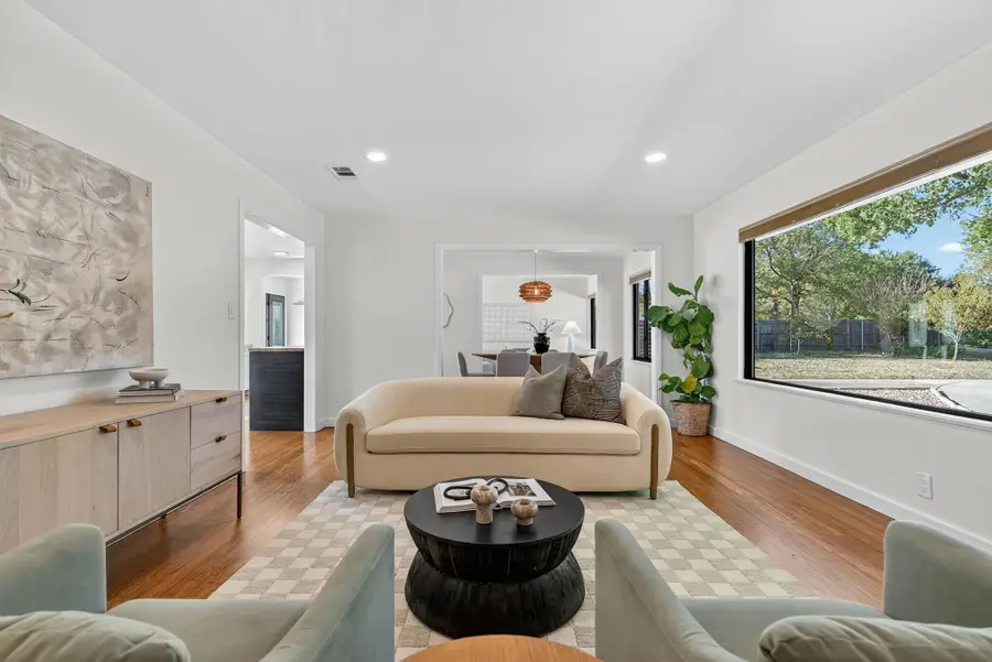 1909 Stanley Ave, Austin, TX 78745 - Image #3