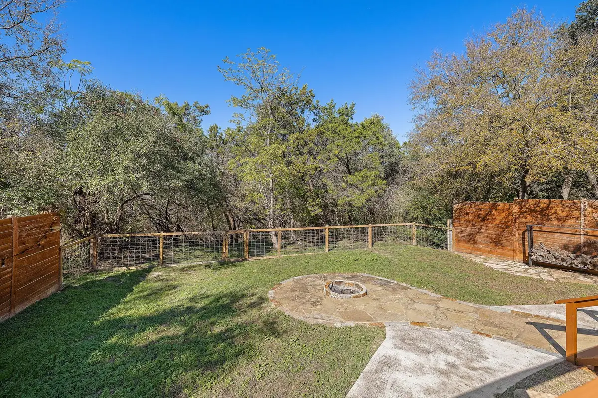 8110 Nairn Dr, Austin, TX 78749 - Image #1