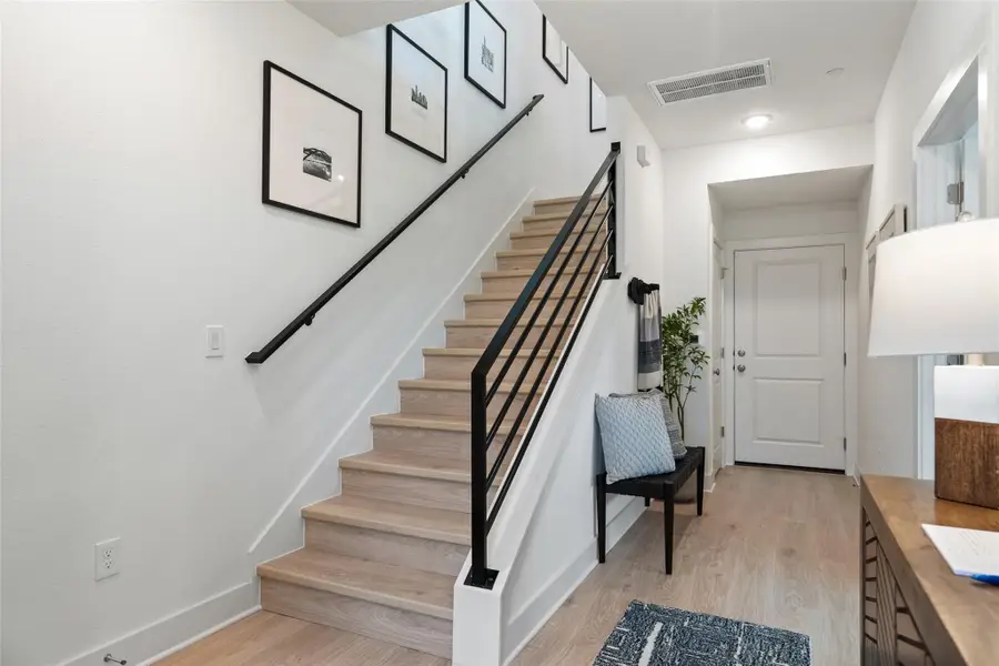 200 W 56th St #7104, Austin, TX 78751 - #3