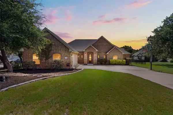 205 Quarry Lake Est, Liberty Hill, TX 78642