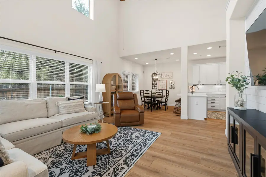 2304 S Lakeline Blvd #411, Cedar Park, TX 78613 - #3