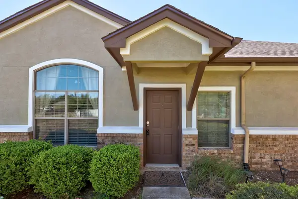 1900 Little Elm Trl #99, Cedar Park, TX 78613