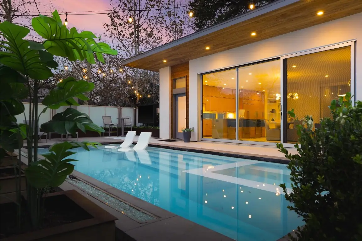 800 W James St, Austin, TX 78704 - #1