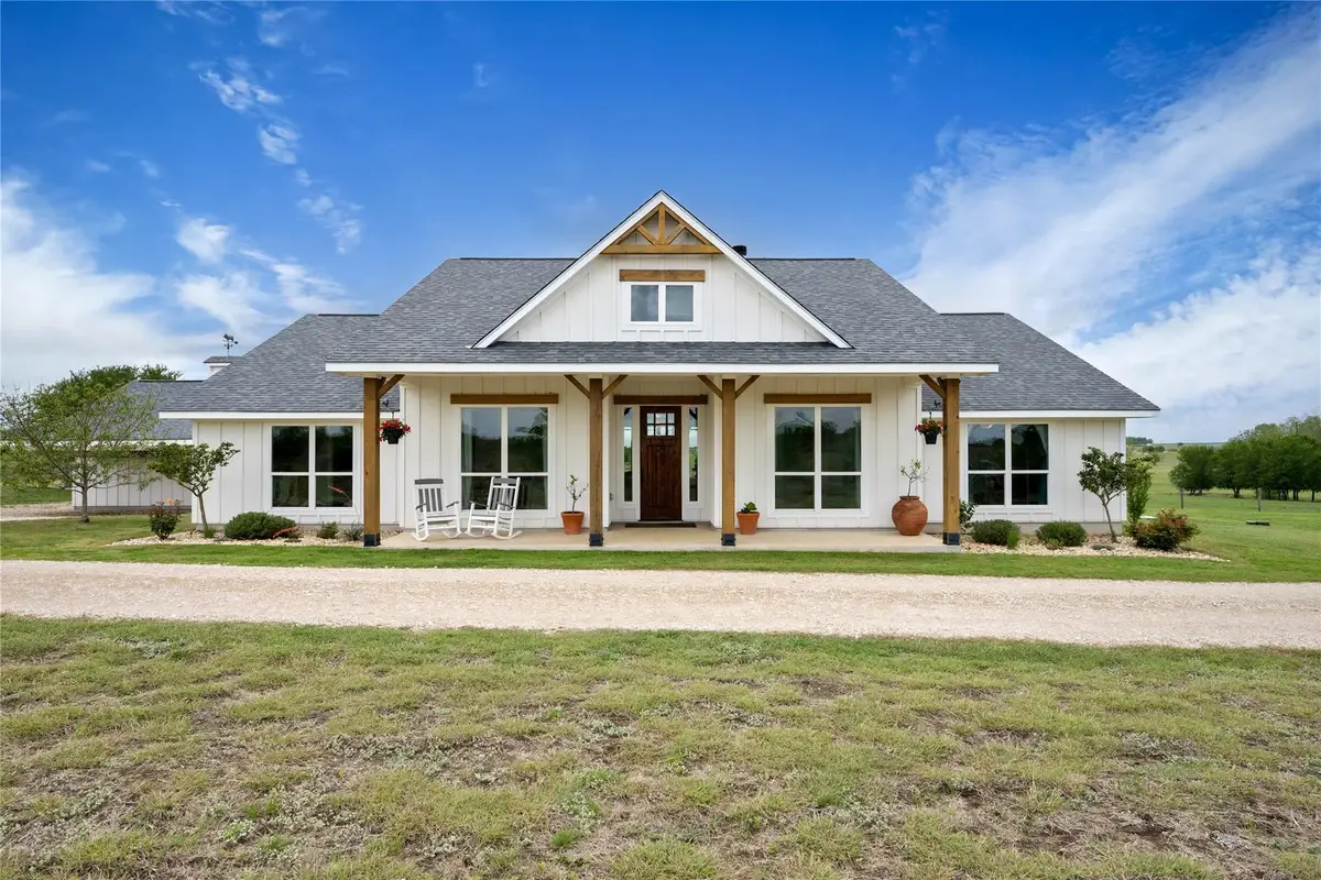 1854 County Road 464, Elgin, TX 78621 - #1