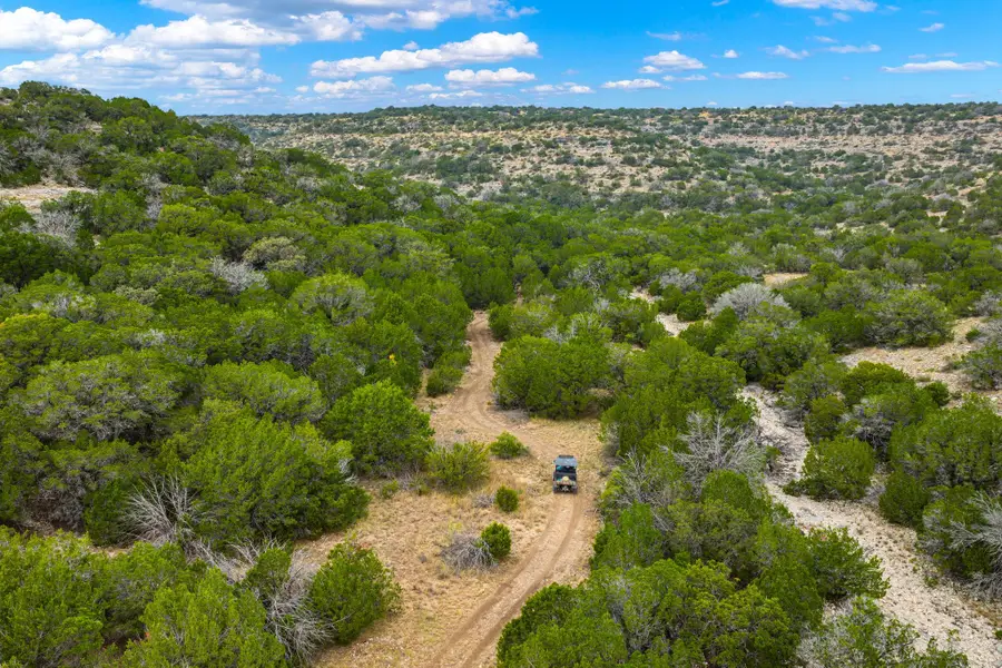 13812 High Lonesome Rd, Del Rio, TX 78840 - Image #2