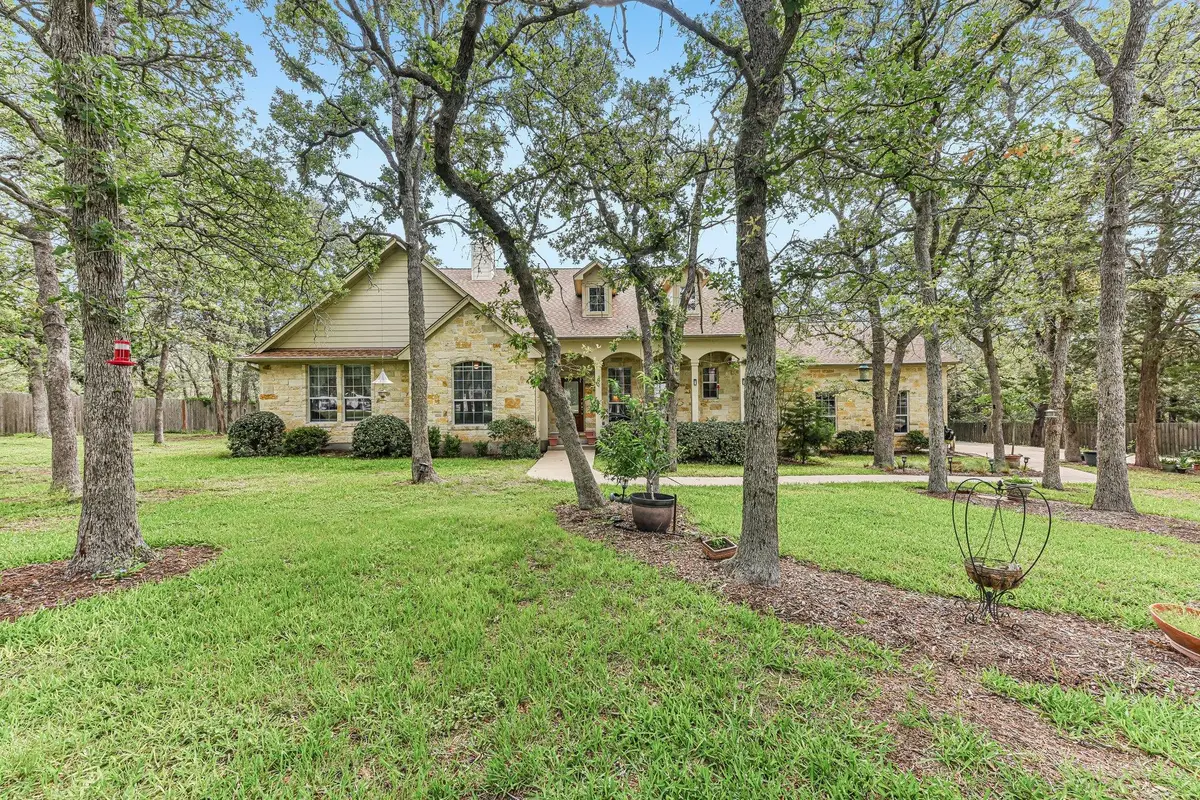 109 Elm Wood Dr, Elgin, TX 78621 - #1