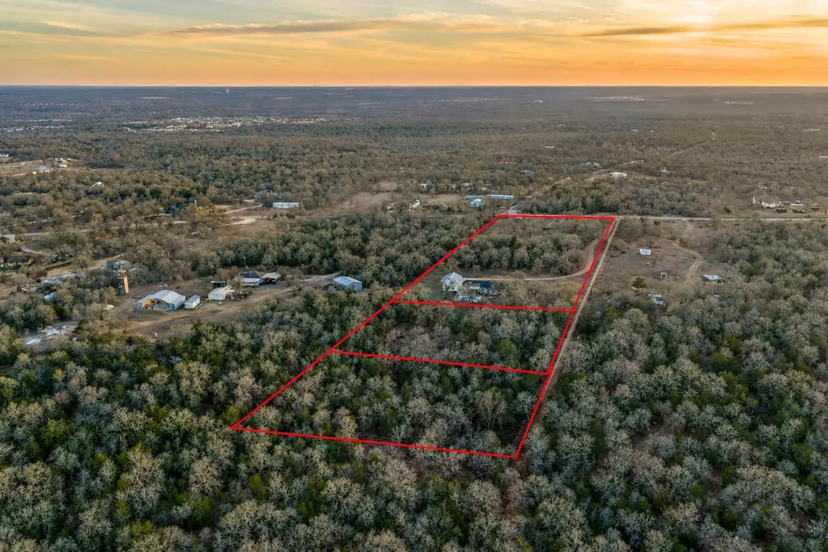 510B-D Thousand Oaks Dr, Cedar Creek, TX 78612 - #1