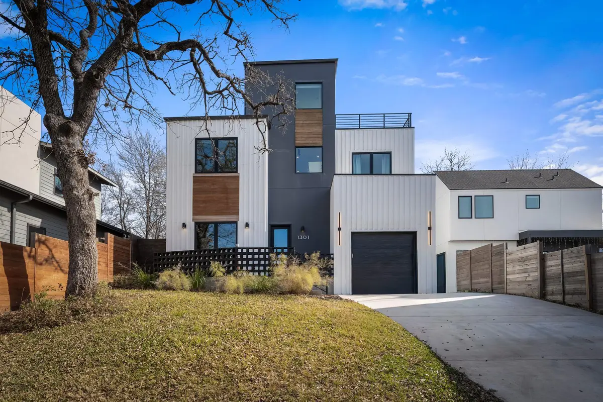 1301 Deloney St, Austin, TX 78721 - Image #1