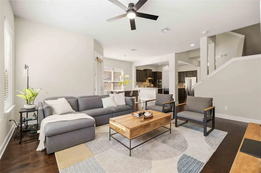 916 Isaias Dr, Leander, TX 78641 - #3