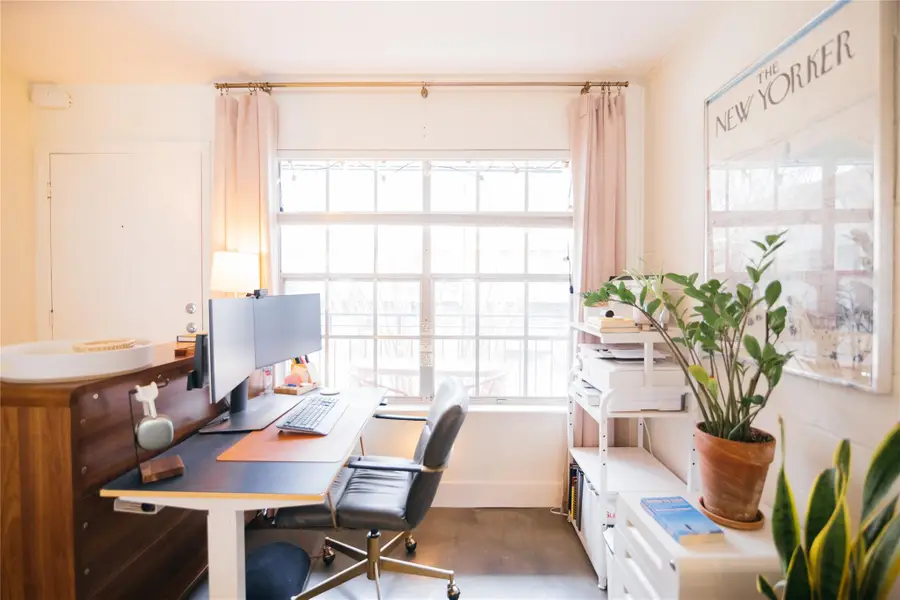 300 Crockett St #209, Austin, TX 78704 - #3