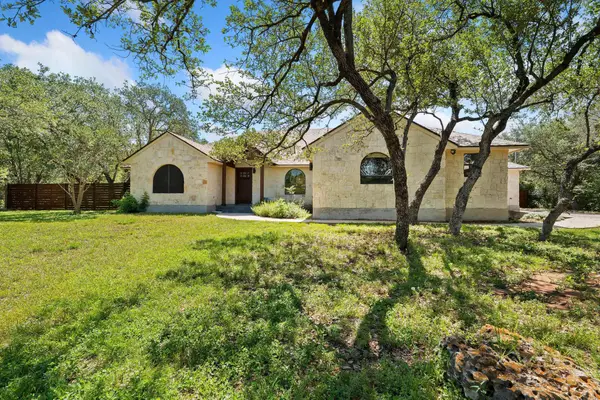 105 N Laurelwood Dr, Austin, TX 78733