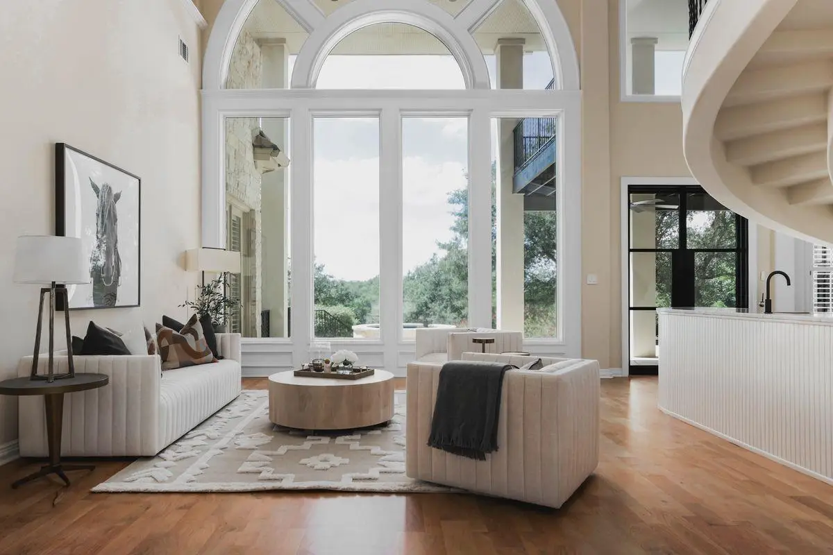 8513 Chalk Knoll Dr, Austin, TX 78735 - #1