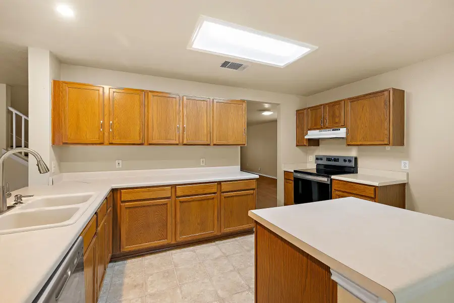 2104 Deer Creek Trl, Round Rock, TX 78665 - #3