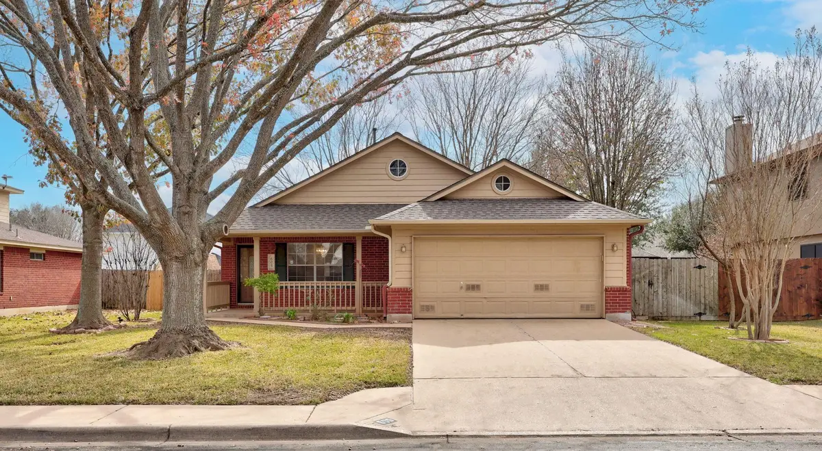 605 Elizabeth Ln, Bastrop, TX 78602 - Image #1