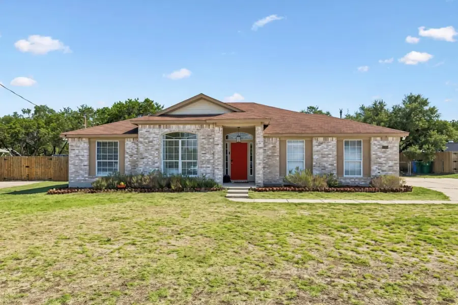 6005 La Mesa St, Lago Vista, TX 78645 - #2