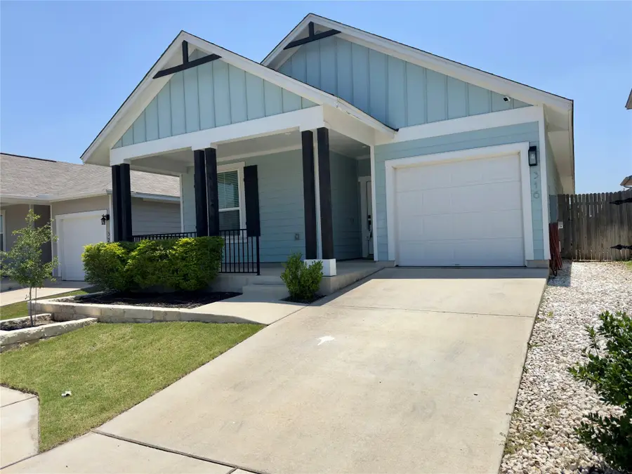 316 E Broade St, Leander, TX 78641 - #2