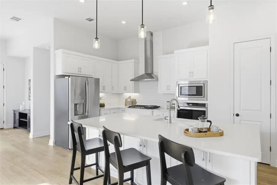 225 Diamondback Dr, Georgetown, TX 78628 - #2