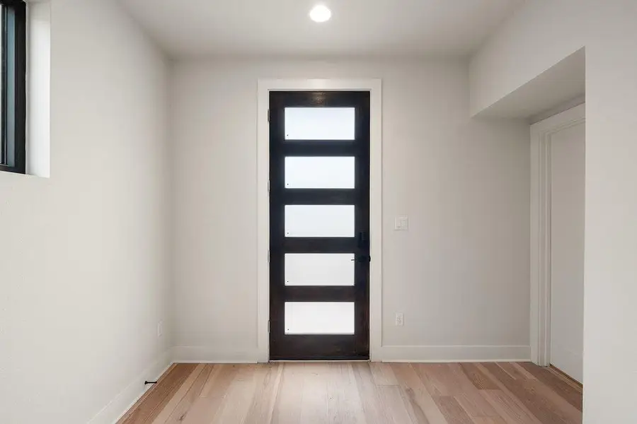 711 N Paleface Ranch Rd #7, Spicewood, TX 78669 - #2