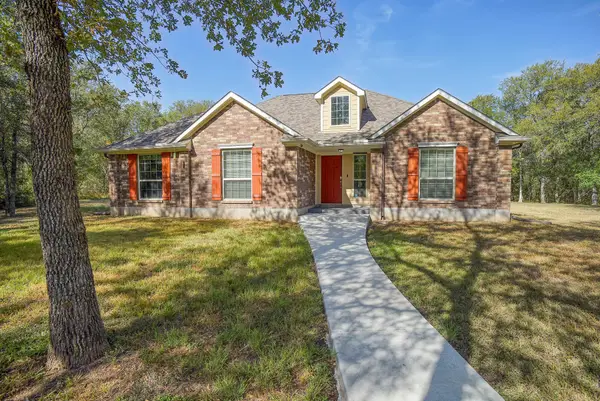 384 Pope Bend Rd N, Cedar Creek, TX 78612