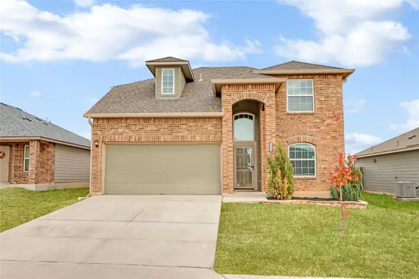 1048 Dumfries Dr, Seguin, TX 78155