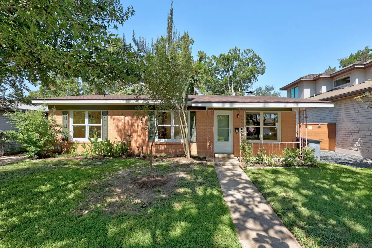 5014 W Frances Pl, Austin, TX 78731 - #1