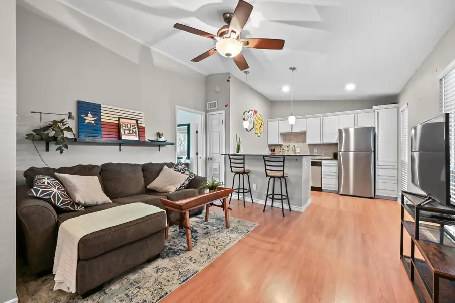 2021 Bluebonnet Ln #203, Austin, TX 78704 - Image #3