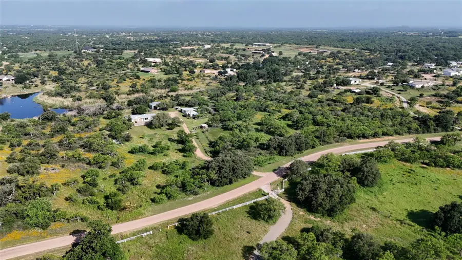 204 Lagitos Ln, Llano, TX 78643 - #3