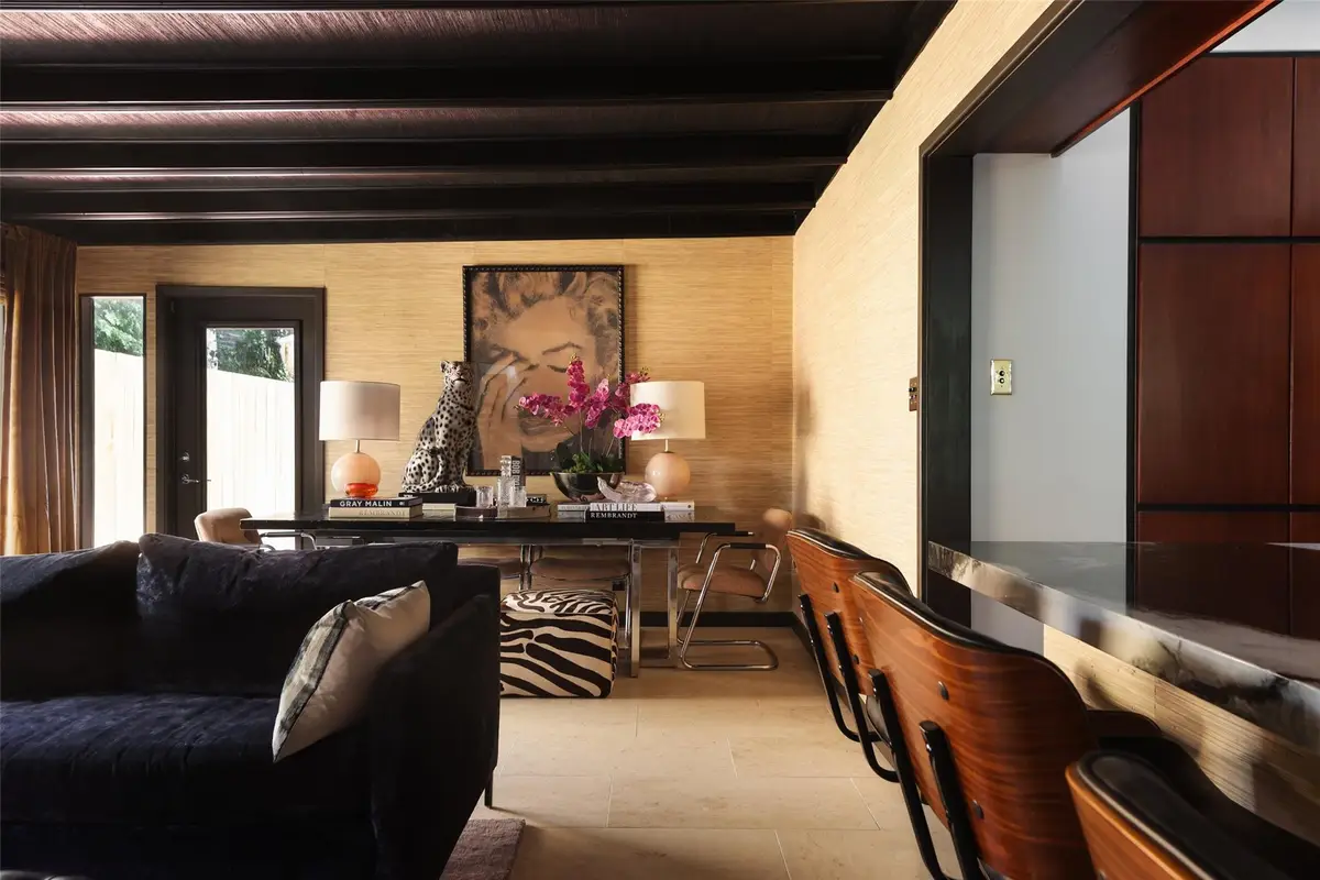 2401 Jarratt Ave, Austin, TX 78703 - #1