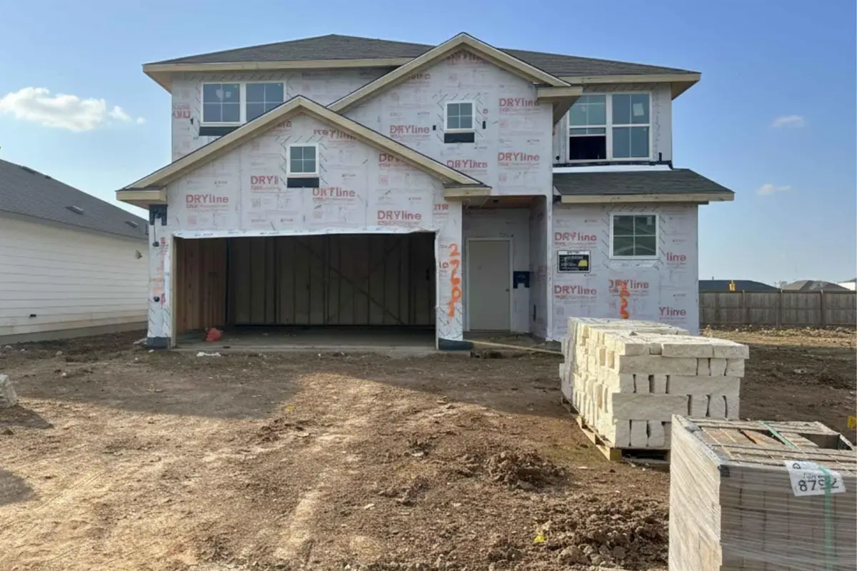 25605 Flora Bella Ln, Elgin, TX 78621 - Image #1