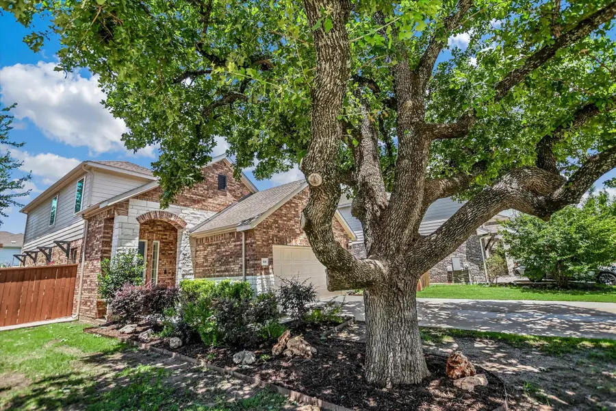 616 Pheasant Hill Ln, Georgetown, TX 78628 - #2