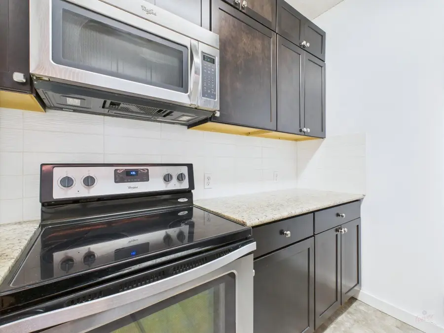 2300 Leon St #205, Austin, TX 78705 - #2