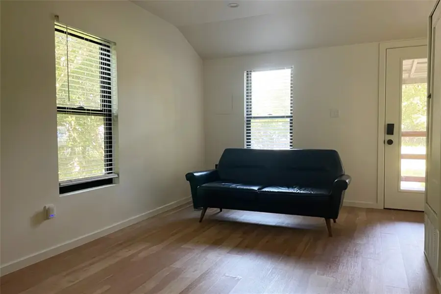 5921 Ponca St, Austin, TX 78741 - #3