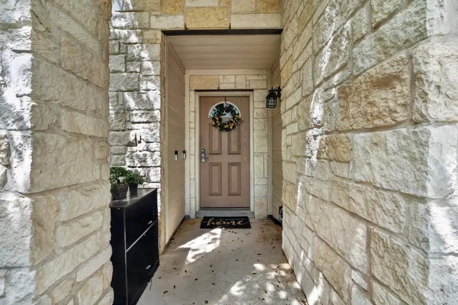 816 Rusk Rd, Round Rock, TX 78665 - #3