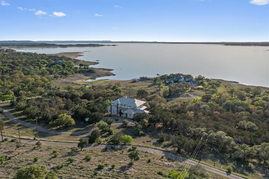 4401 Sunset Cliff Rd, Burnet, TX 78611 - Image #2