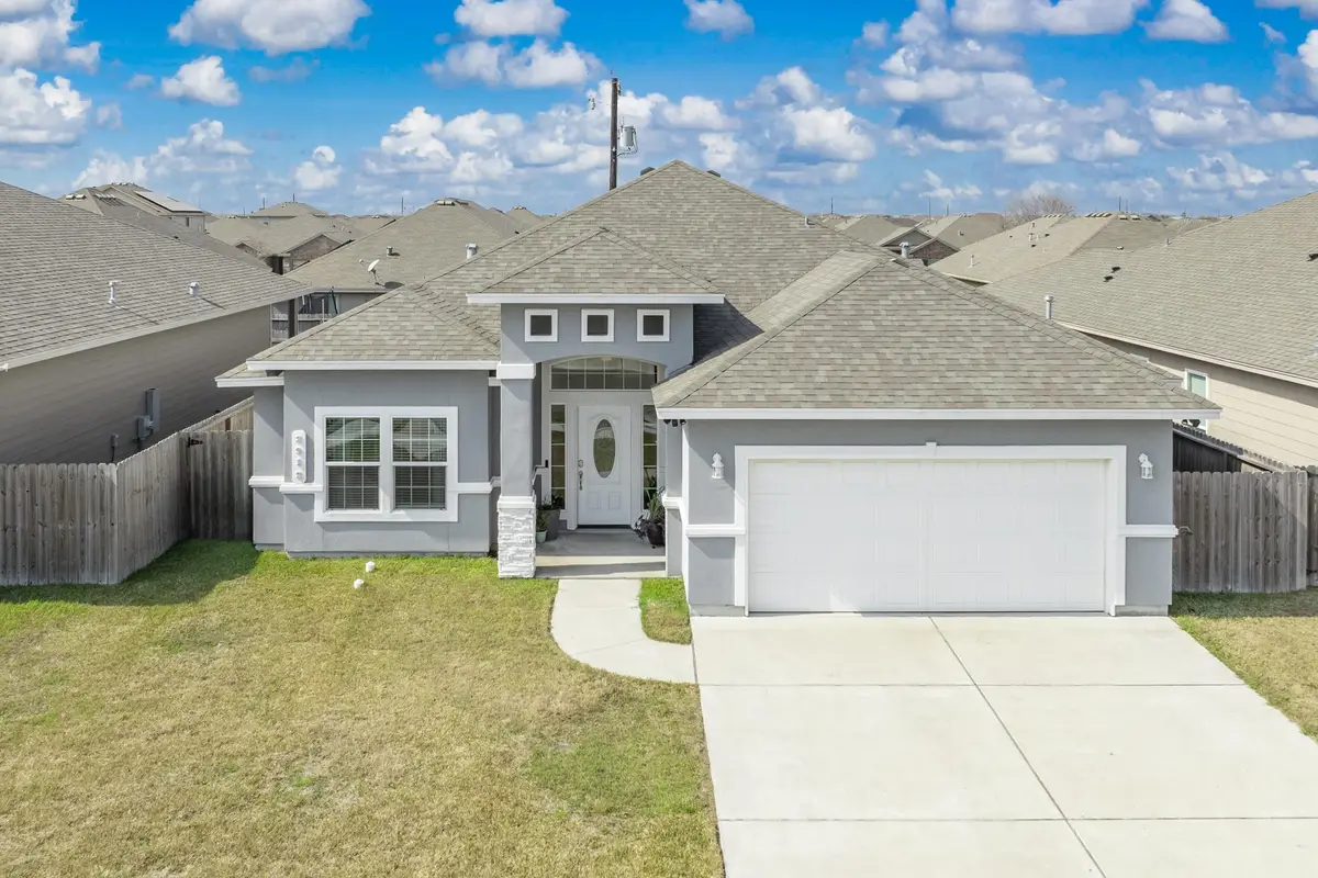 3913 Woodhouse Ln, Corpus Christi, TX 78414 - Image #1
