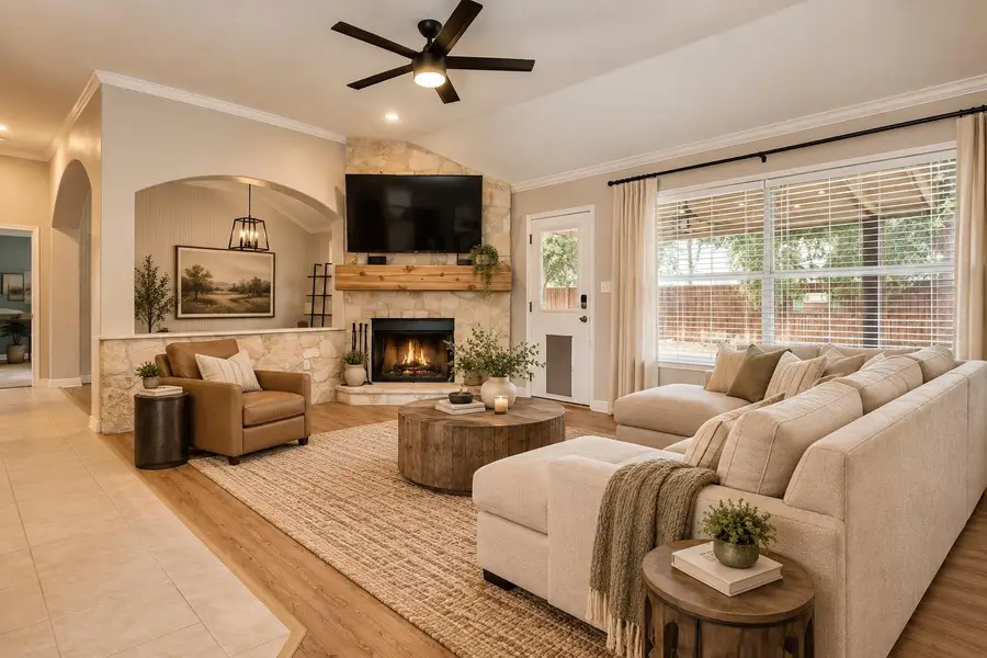 1326 Star Mdw, Kyle, TX 78640 - #2