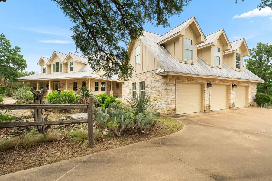 125 Covington Cv, Georgetown, TX 78628 - #2