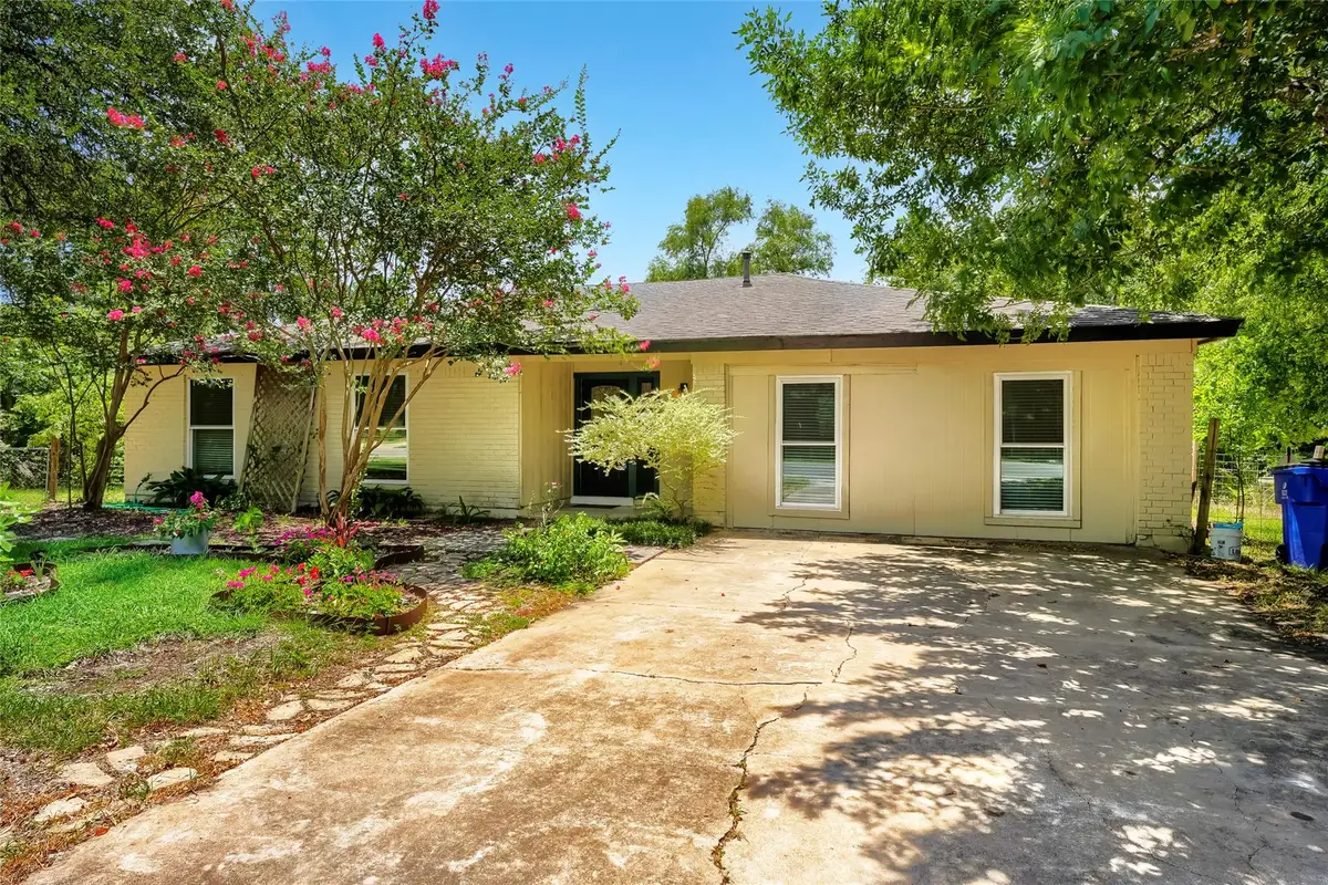 1302 Cedar Park Dr, Cedar Park, TX 78613 - #1