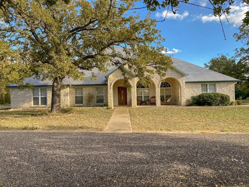 1036 Sherrill Ln, Lexington, TX 78947 - #3
